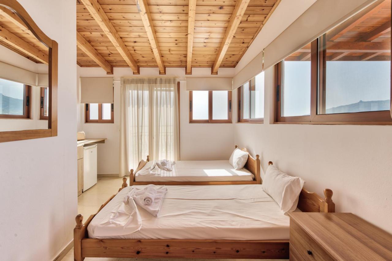 Saint Loukas Studios Zakynthos Town Exterior photo