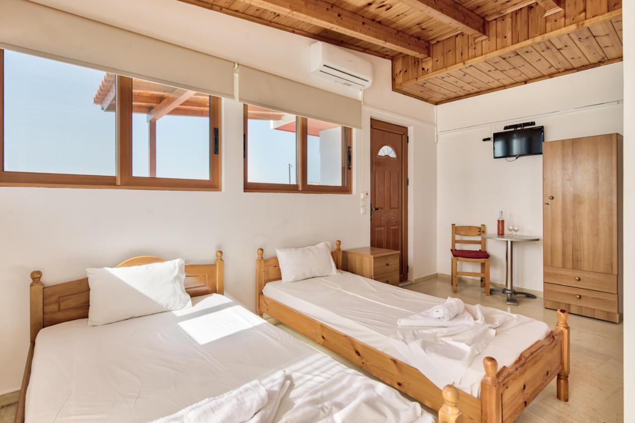 Saint Loukas Studios Zakynthos Town Exterior photo